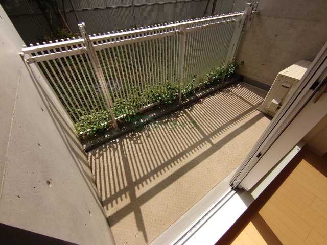 バルコニー　別部屋の参考写真です