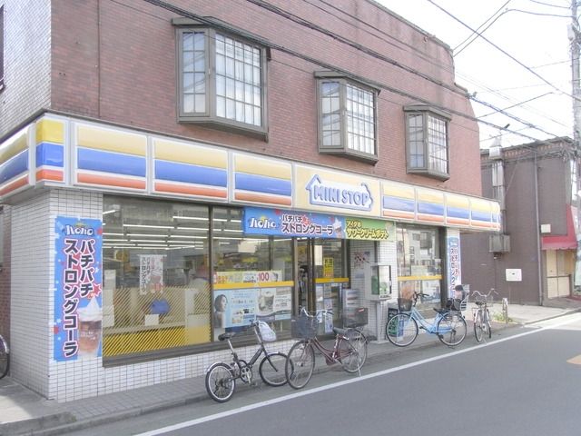 コンビニ　ミニストップ（コンビニ）まで500m