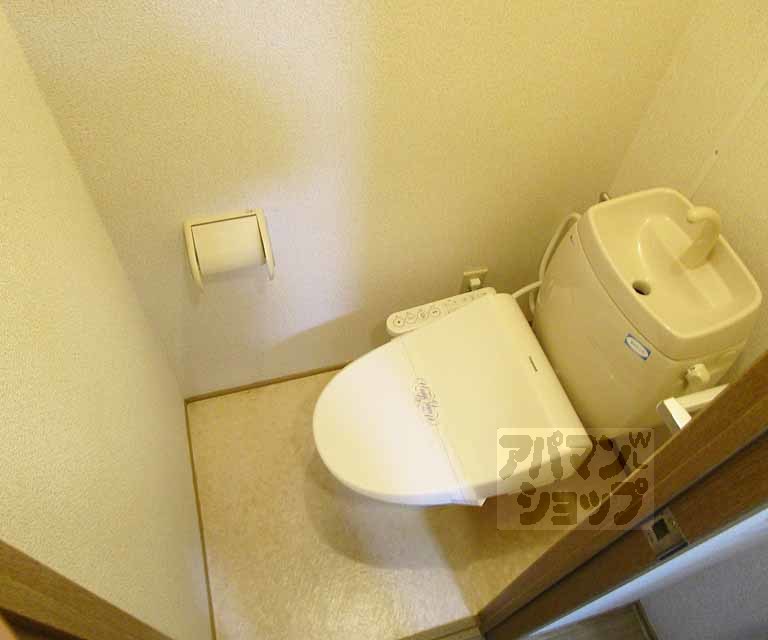 トイレ　１０１号室の写真です。