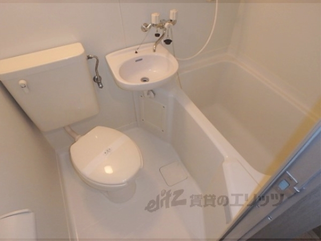 バス・シャワールーム　ユニットバス