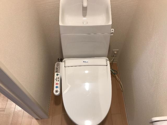 トイレ　トイレ