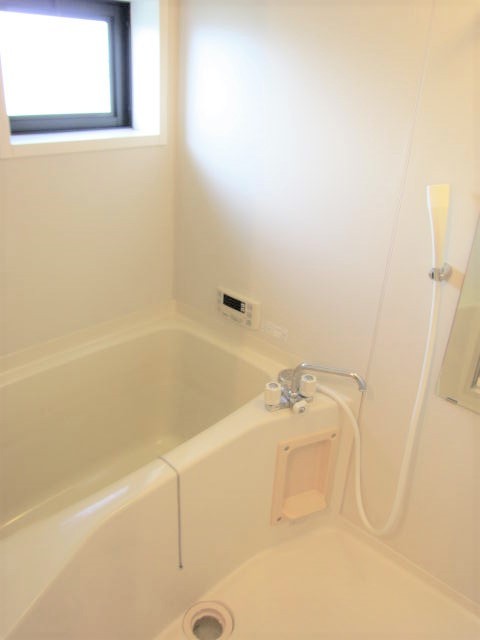 バス・シャワールーム　追焚給湯付きバスルーム