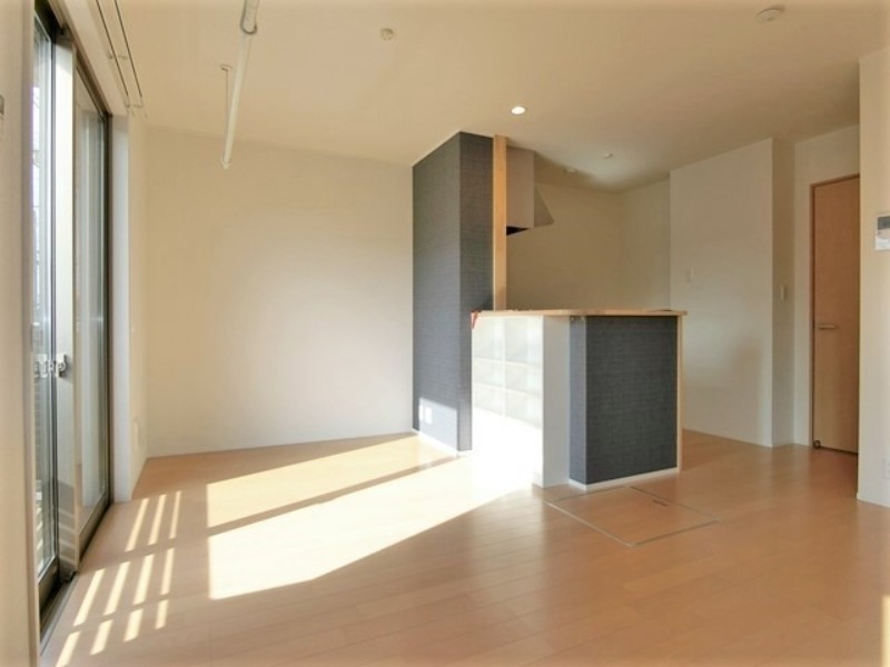 居室・リビング　図面と現状に相違がある場合には現状を優先