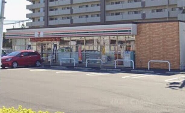 コンビニ　セブンイレブン鹿児島谷山中央2丁目店（コンビニ）まで314m