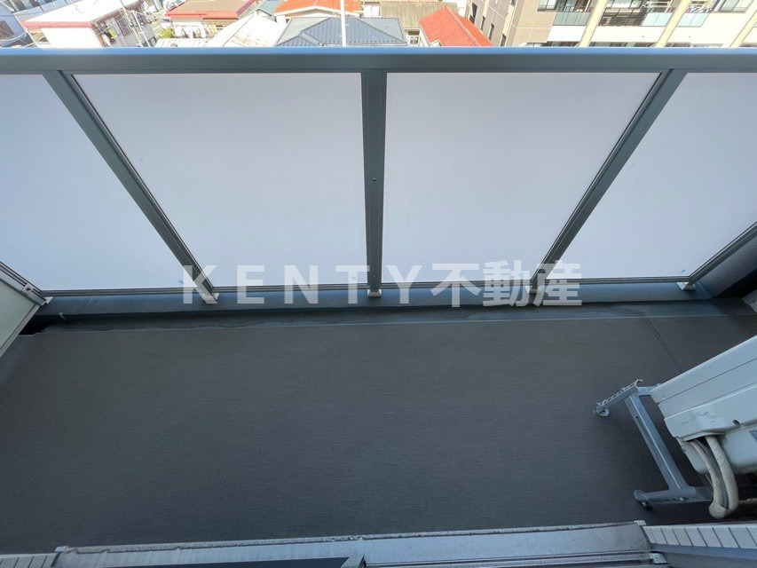 バルコニー　落ち着いた時間を過ごせるバルコニーです