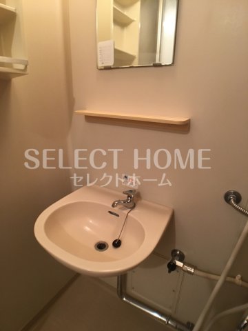 洗面設備　洗面所です