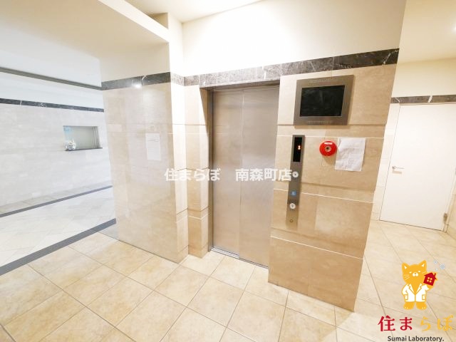 エントランス　共用部の印象も大切に