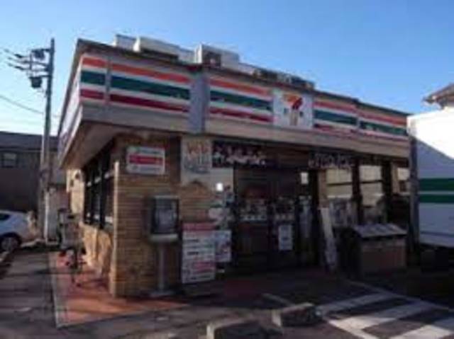 コンビニ　セブンイレブン杉並宮前3丁目店（コンビニ）まで486m