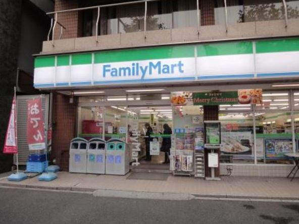 コンビニ　ファミリーマート東神田二丁目店（コンビニ）まで125m