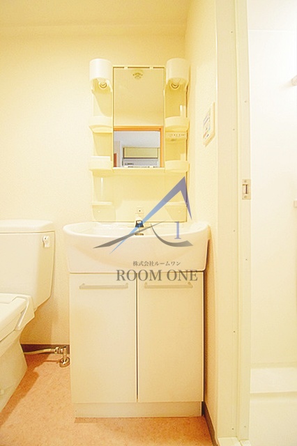 洗面設備　洗面台です。