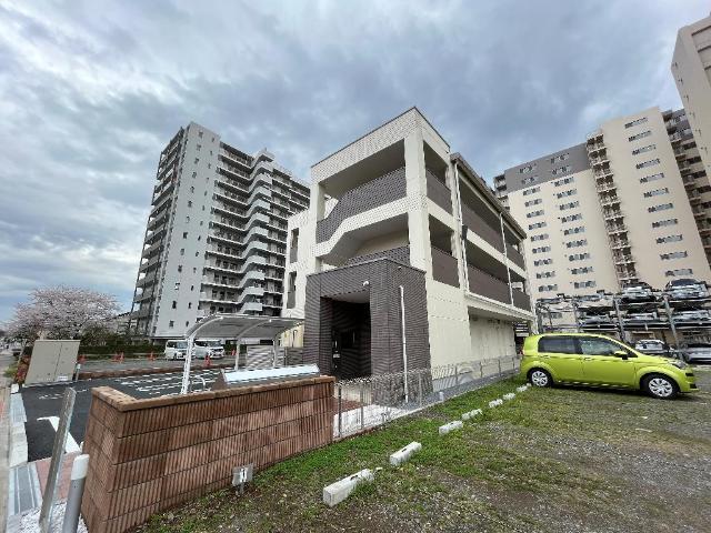 駐車場　外観写真（昼）