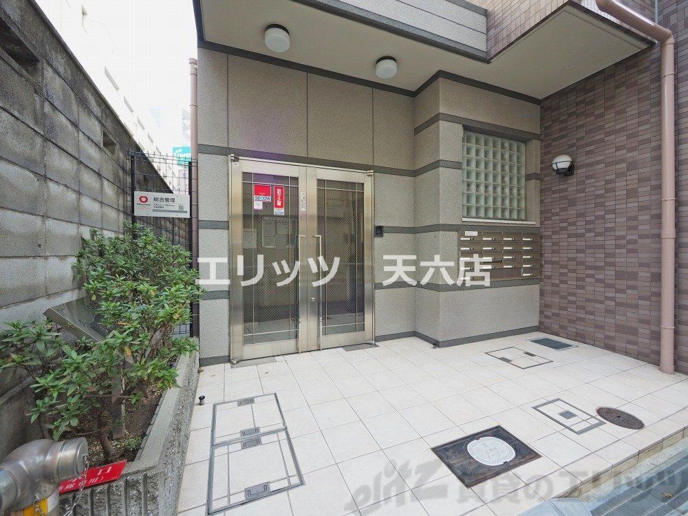 エントランス　エントランス