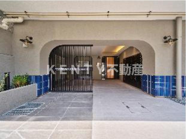 エントランス　清潔なエントランスです