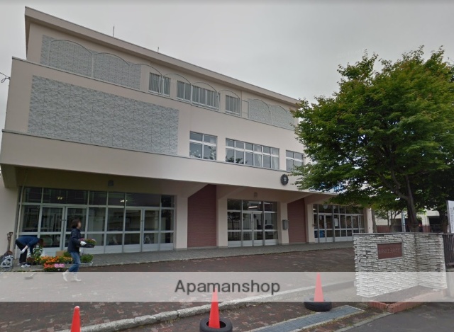 中学校　北陽中学校（中学校）まで217m