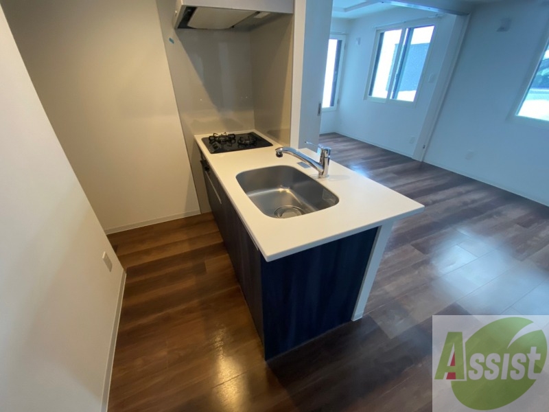 キッチン　キッチンはスペースも広々していて使いやすそうですよ！