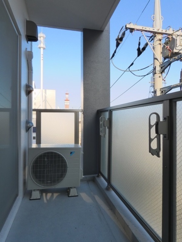 バルコニー　図面と現状に相違がある場合には現状を優先