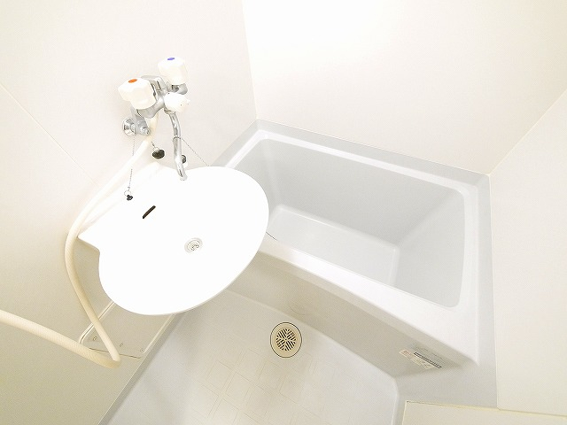 バス・シャワールーム　日々の暮らしに欠かせないお風呂です