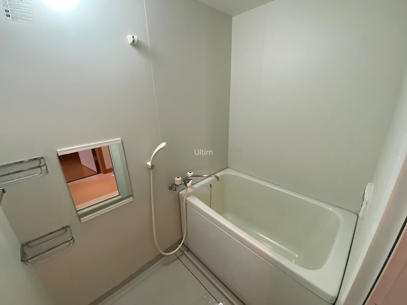 バス・シャワールーム　同間取りのお部屋の写真です。ご参考までに。