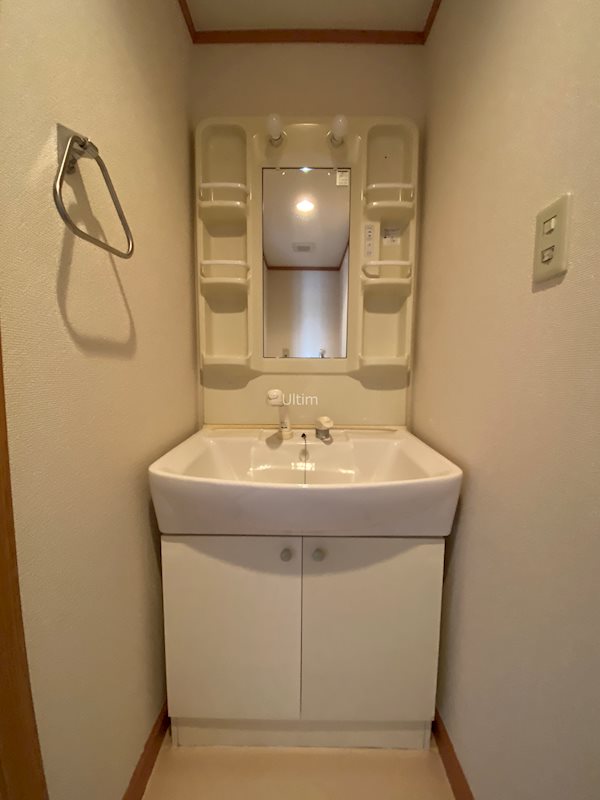 洗面設備　同間取りのお部屋の写真です。ご参考までに。