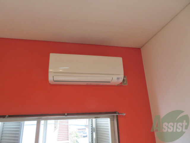 その他設備　暑さ、寒さの強い味方、エアコンも備え付けです