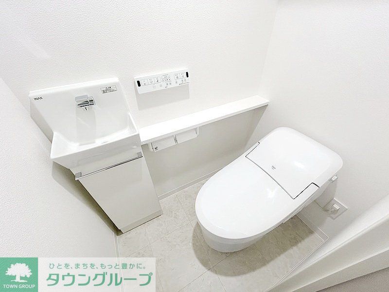 トイレ　お部屋探しは株式会社　タウンハウジング　までお気軽にお問合…