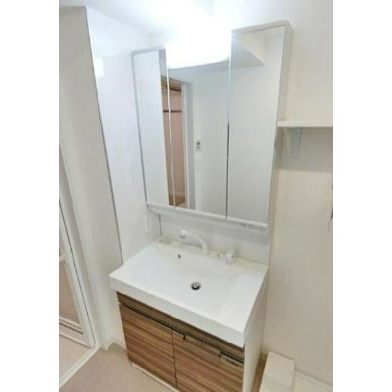 洗面設備　※別部屋参照　現況優先します