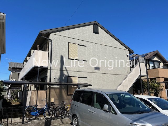 建物外観　建物は耐震耐火に優れたセキスイハイム施工で安心です。