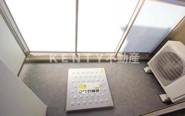 バルコニー　バルコニーがあります