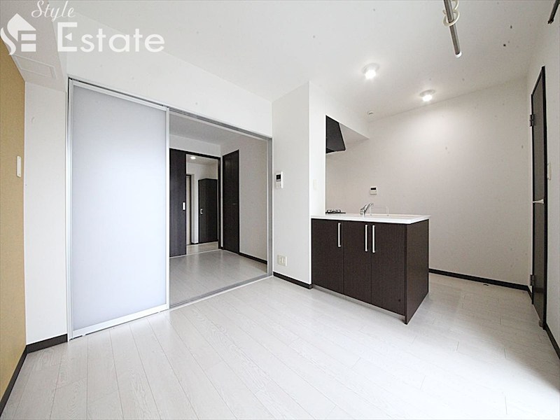 居室・リビング　内装