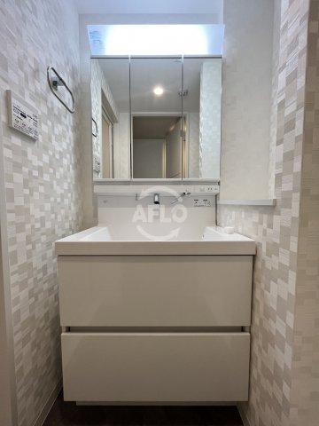 洗面設備　Gioia Namba（ジョイアナンバ）独立洗面台