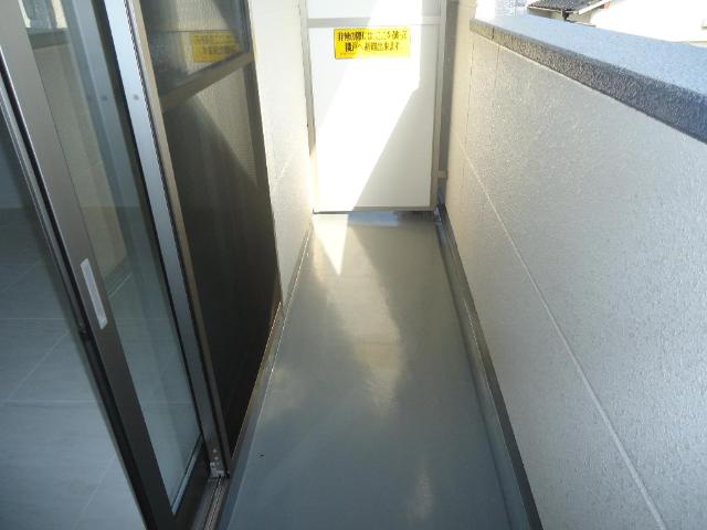 バルコニー　セキュリティ