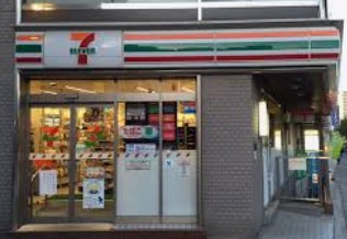 コンビニ　セブンイレブン渋谷広尾5丁目店（コンビニ）まで102m
