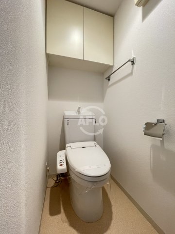 トイレ　QCフラット北堀江　トイレ