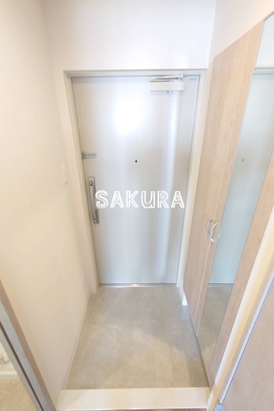 玄関　シューズボックス付きの玄関です♪