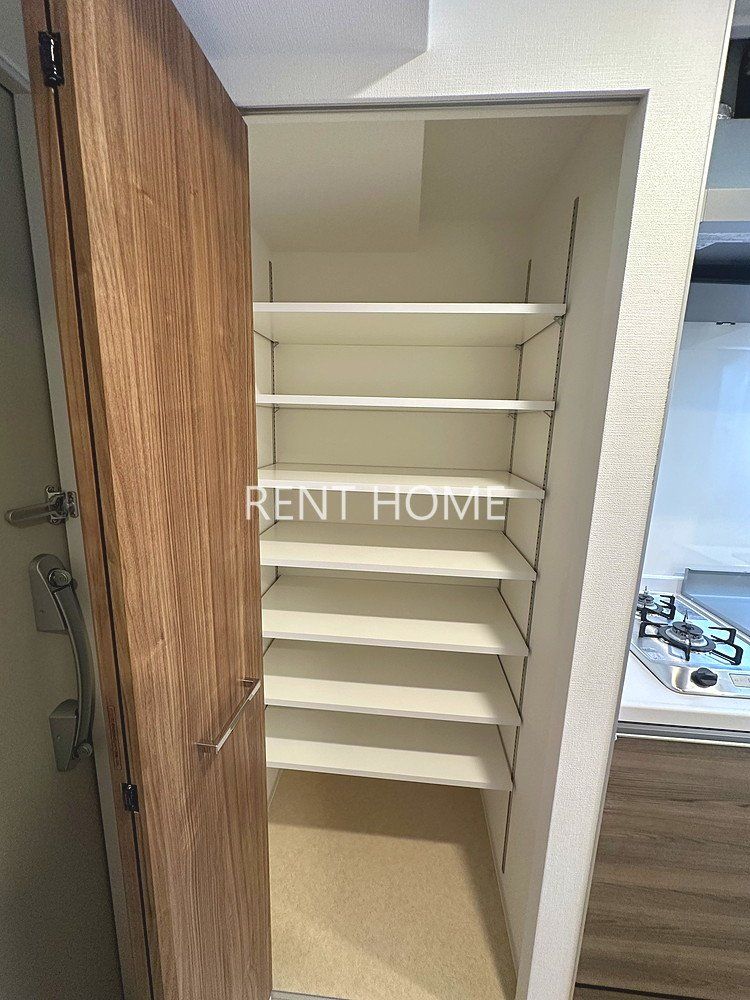 玄関　シューズインクローゼット