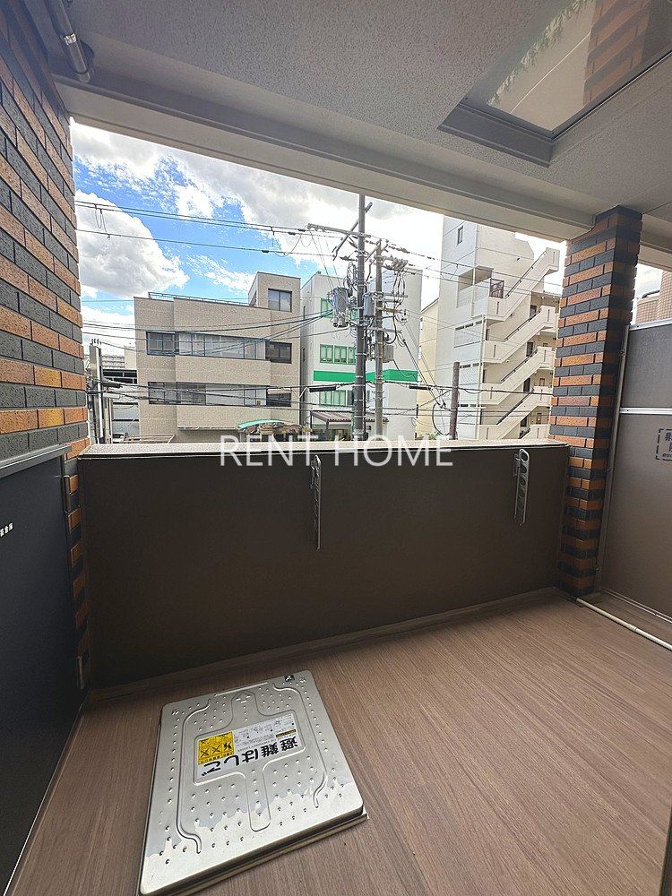 バルコニー　南向きです