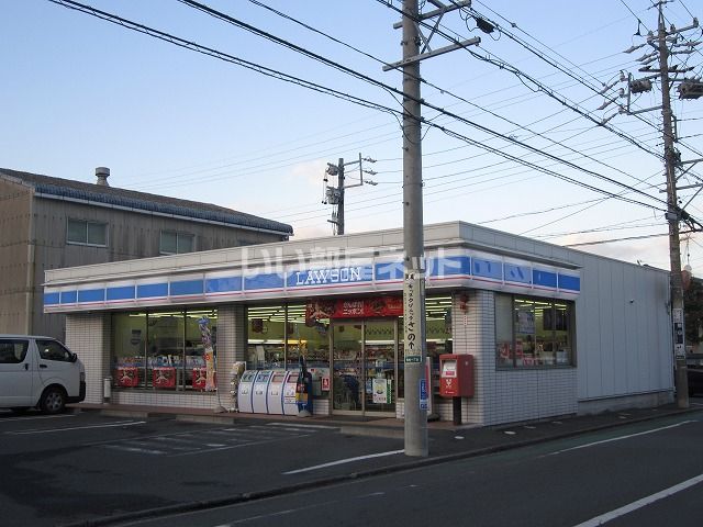 コンビニ　ローソン 静岡敷地店（コンビニ）まで584m