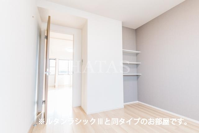 その他部屋・スペース　同型タイプのお写真です。実際の色や仕様が相違する場合がありま