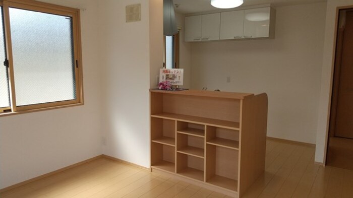 キッチン　リビング