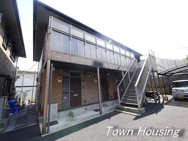 建物外観　★駅徒歩4分です★