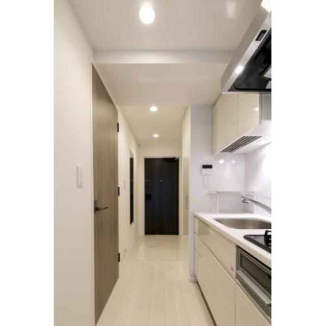 玄関　※写真は同タイプ住戸です。