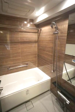 バス・シャワールーム