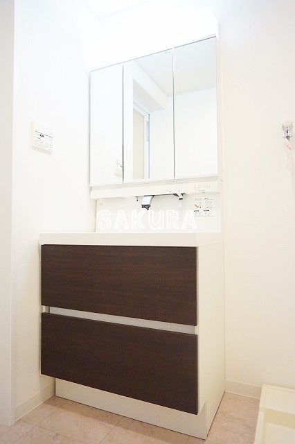 洗面設備　忙しい朝には欠かせない洗面所です♪