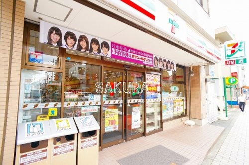 コンビニ　セブン-イレブン 大和駅前店（コンビニ）まで672m