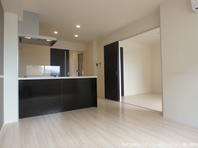 居室・リビング　写真は同型タイプ