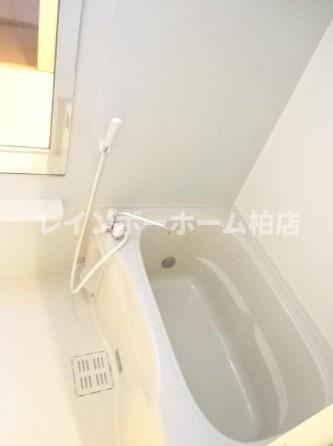 バス・シャワールーム　お風呂です