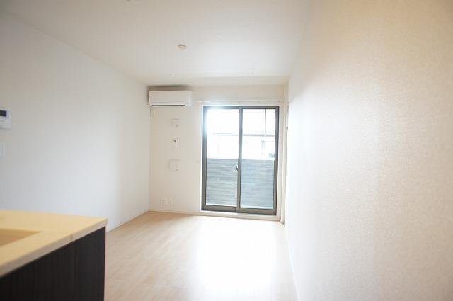 居室・リビング　使いやすい居間です