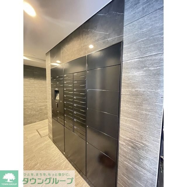 ロビー　宅配BOX・メールBOX