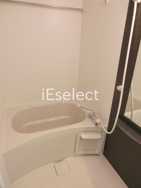 バス・シャワールーム　雨の日に便利な浴室な早期