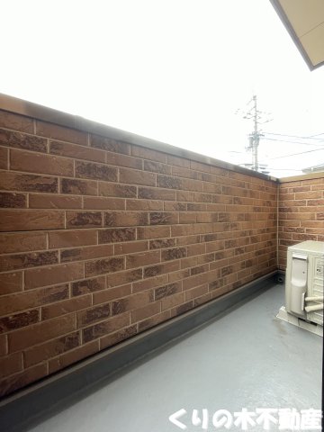 バルコニー　バルコニーがあります